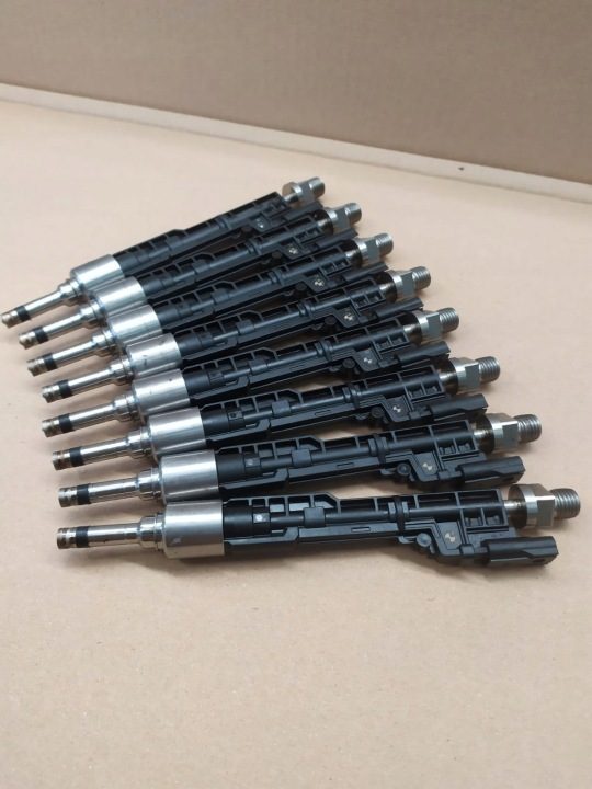 Форсунка бензиновая Bosch OEM 0 261 500 136, фото 1
