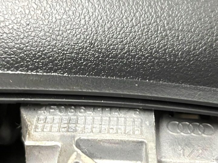 Подлокотник центрального тоннеля Audi A6 C6 2006 4F0864245R, фото 10