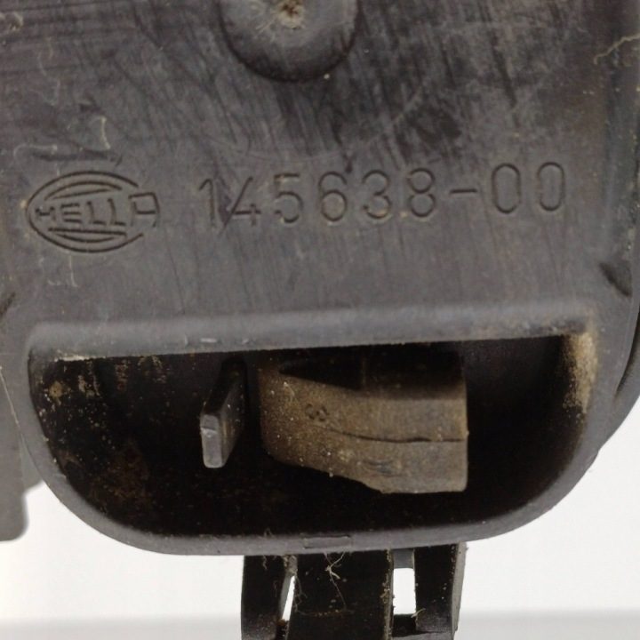 ПРОТИВОТУМАННАЯ ФАРА ПРАВАЯ ПЕРЕДНЯЯ MITSUBISHI CARISMA РЕСТАЙЛИНГ 14563800 NR289, фото 4
