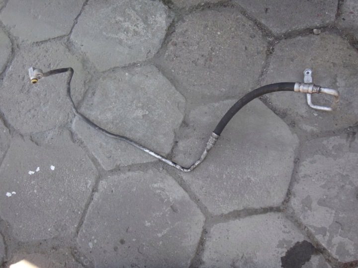 ТРУБКА КОНДИЦИОНЕРА 9120003 BMW F07 F10 F11, фото 1