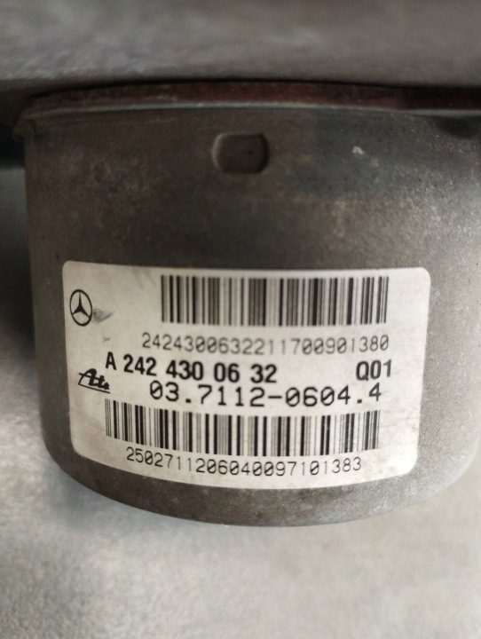 Mercedes B-класс W242 насос вакуумный A2424300632, фото 3