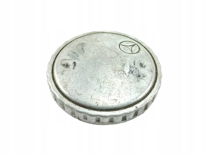 КРЫШКА ГОРЛОВИНЫ БЕНЗОБАКА MERCEDES W123 / W115 / W110 / W111 - РЕТРО / ДИЗЕЛЬ, фото 1