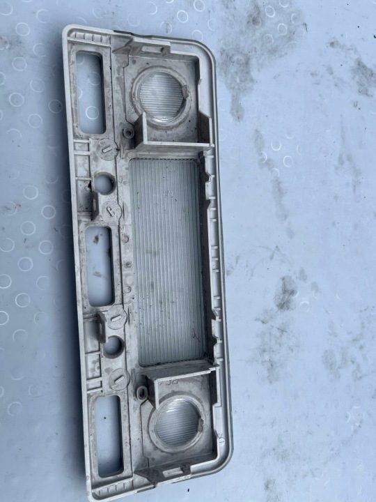 Плафон освещения салона салонный BMW e38 e39 СЕДАН УНИВЕРСАЛ С ДИОДАМИ СЕРЫЙ СРЕДНИЙ, фото 2