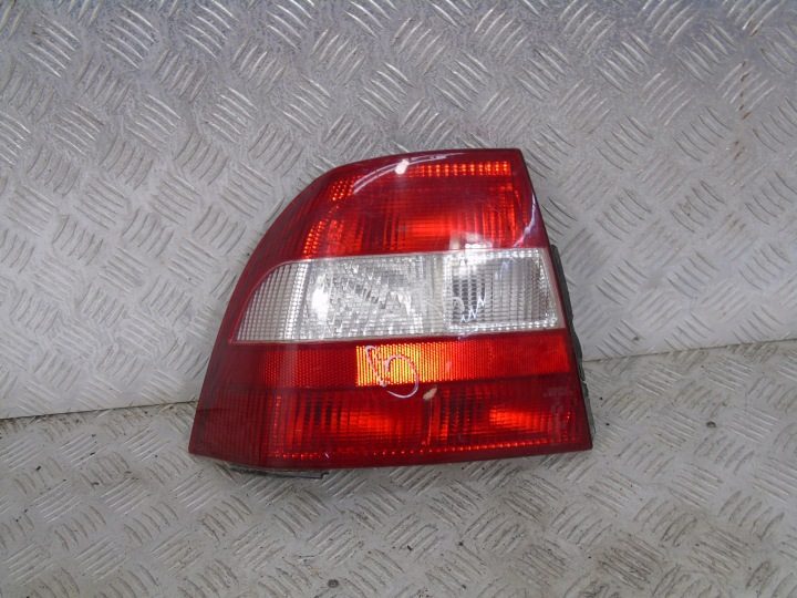 ЛЕВЫЙ ФОНАРЬ ЗАДНИЙ OPEL VECTRA B ХЭТЧБЕК 95-99, фото 1