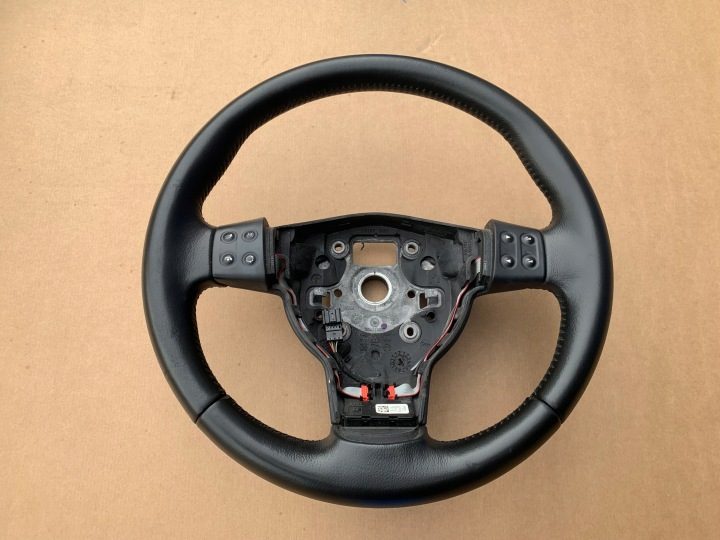 Руль кожаный лепестка мультифункциональный Seat Ateca FR 5FA419091EN, фото 1