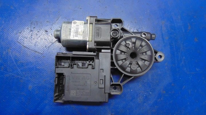 Моторчик стеклоподъемника переднего P Volkswagen OE 3C0959792C, фото 1
