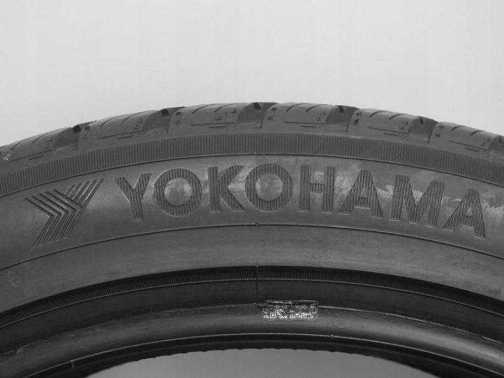 Шина всесезонная Yokohama BluEarth-4S AW21 225/45R19 96 В сцепление на снегу (3PMSF), защита диска, усилитель (XL), фото 4