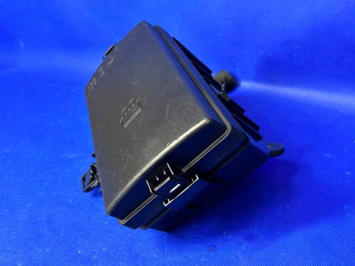 Блок корпус блока предохранителей оригинал Audi A3 8V 5Q0907361C OEM, фото 5