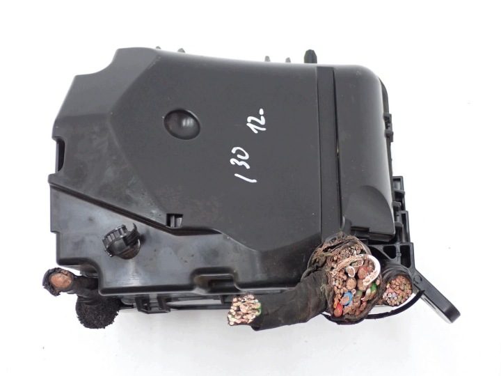 Короб блок предохранителей 91204-A6362 Hyundai I30 II 12 г., фото 4