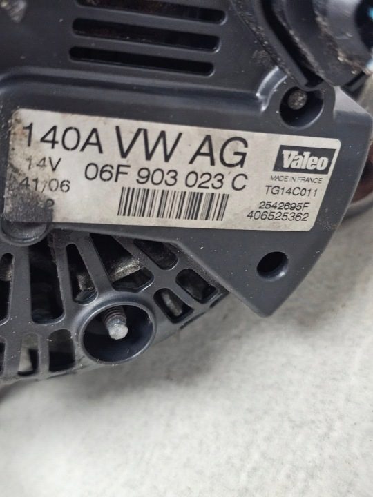 Генератор Audi A3 8P 2.0 FSI 2.0 TDI 06F903023C, фото 3