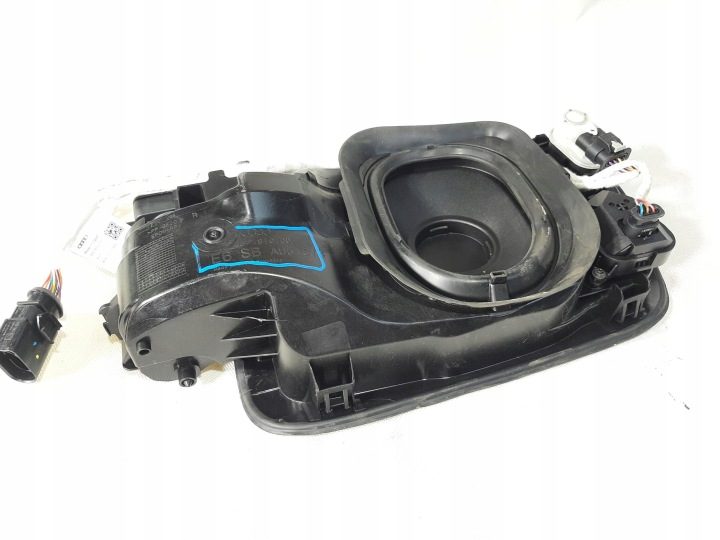 AUDI A6 E-TRON ЛЮЧОК ЗАРЯДКИ 85F810002, фото 6