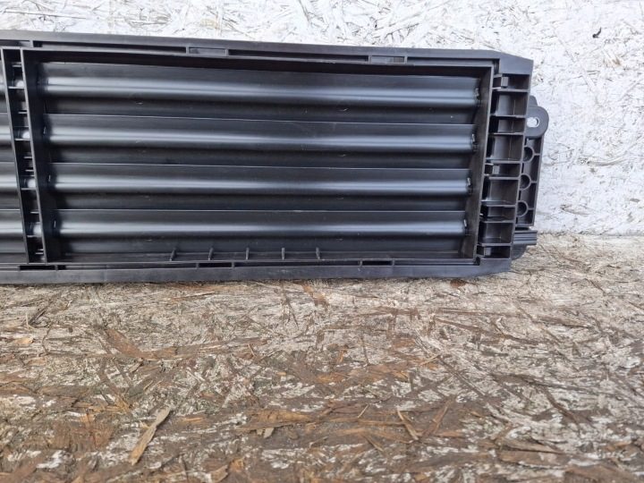Audi VW Skoda Seat шторка жалюзи передней панели оригинал, фото 3