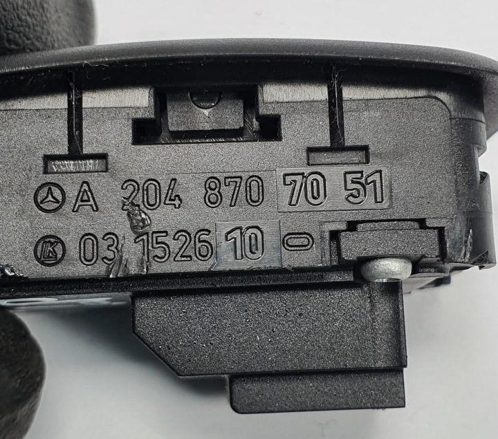 КНОПКА ОТКРЫВАНИЯ КРЫШКИ MERCEDES W204 A2048707051, фото 4