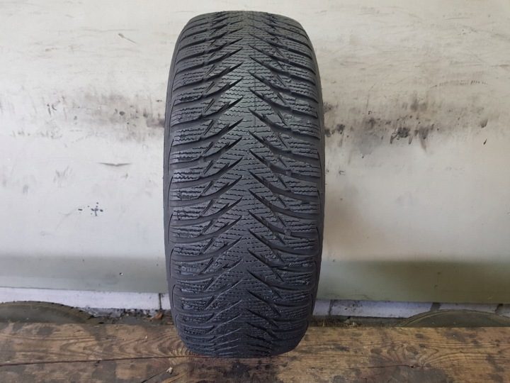 Шина зимняя Goodyear Ultra Grip 8 Performance 205/55R16 91 H сцепление на снегу (3PMSF), защита диска, фото 2