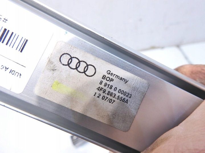 НАПРАВЛЯЮЩАЯ БАГАЖНИКА ПРАВАЯ AUDI A6 C6 AVANT 4F9863556A 8918000023 990200169305, фото 6