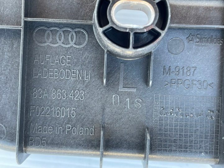 Audi Q3 83A защита опора обшивки багажника ЛЕВАЯ OE 83A863423, фото 5