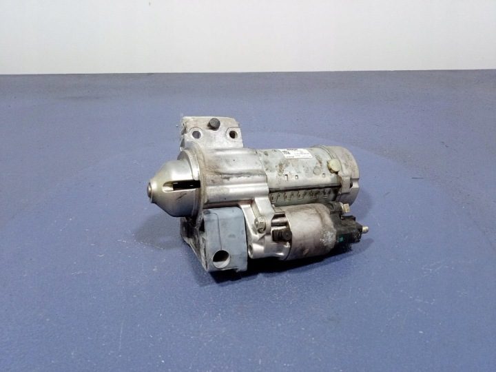 BMW 3 F30 F31 рестайлинг 15-20 2.0 дизель стартер 8570846 B47D20, фото 3