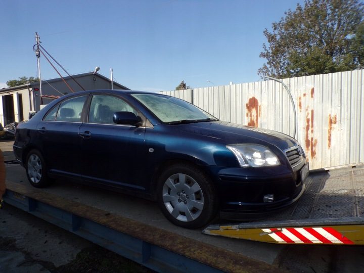 Противотуманная фара задняя Toyota Avensis T25 лифтбек, фото 3