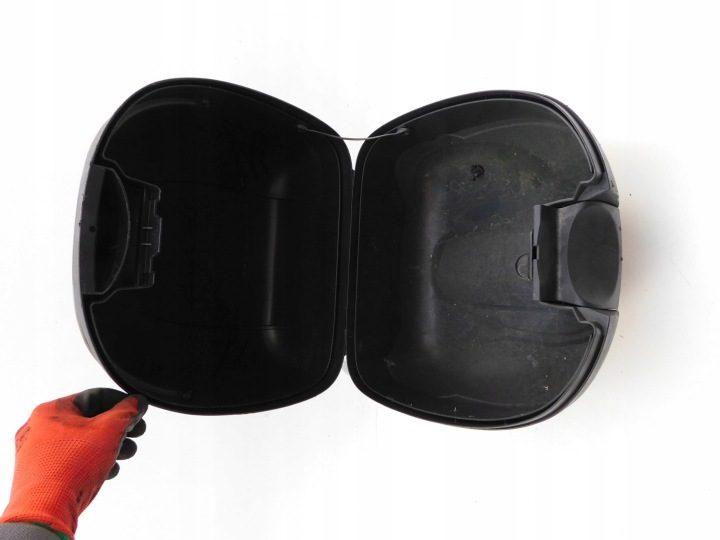 MB кофр Givi B37NT Piaggio Mp3 125-250-300 06-11, фото 8