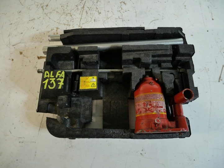 ДОМКРАТ КЛЮЧ ДЛЯ КОЛЕС ПЕНОПЛАСТ RENAULT MASTER III IV 997501544R, фото 2