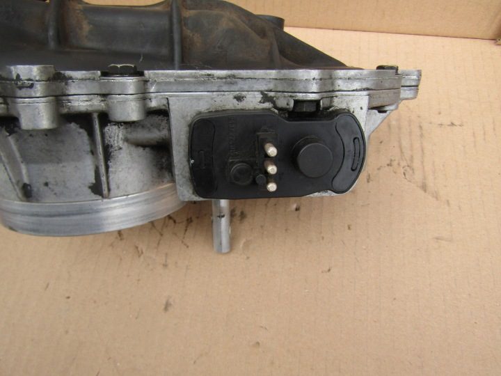 ( P 1 Mercedes W124 W201 190 2.0 2.3 форсунка распределителя топлива K-JET, фото 8
