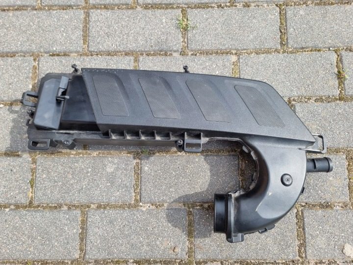 Корпус воздушного фильтра MERCEDES AMG A1770900801, фото 1