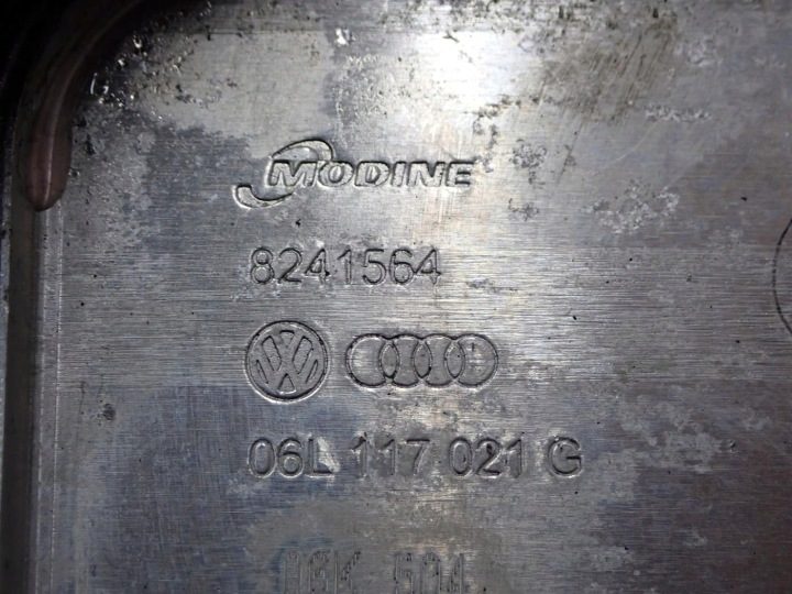 РАДИАТОР МАСЛЯНЫЙ РАДИАТОР 06L117021G AUDI A4 B9 A5 II F5 8W 2.0T DLV 19 г., фото 4