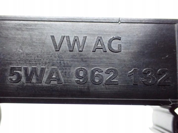 УСИЛИТЕЛЬ АНТЕННА ОРИГИНАЛ 5FA224075 5WA962132 SEAT LEON IV 4 KL 24 г., фото 4
