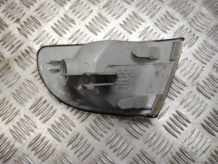 Передняя правая фара поворотника AUDI A4 (8D2, B5) 183565B 1.8L бензин, фото 2