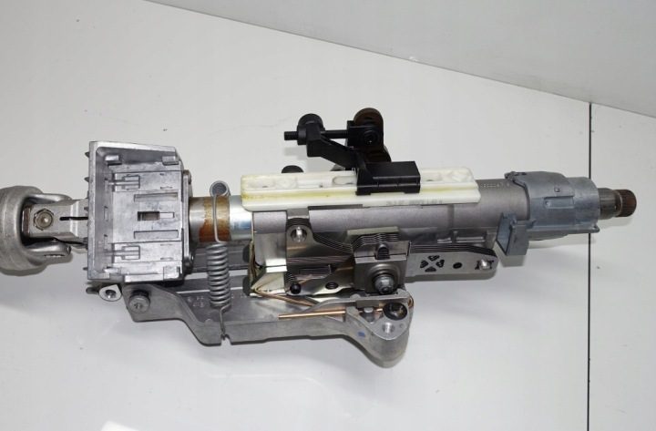 Mercedes w245 b-класс w169 рулевая колонка крестовина 1694603716, фото 1