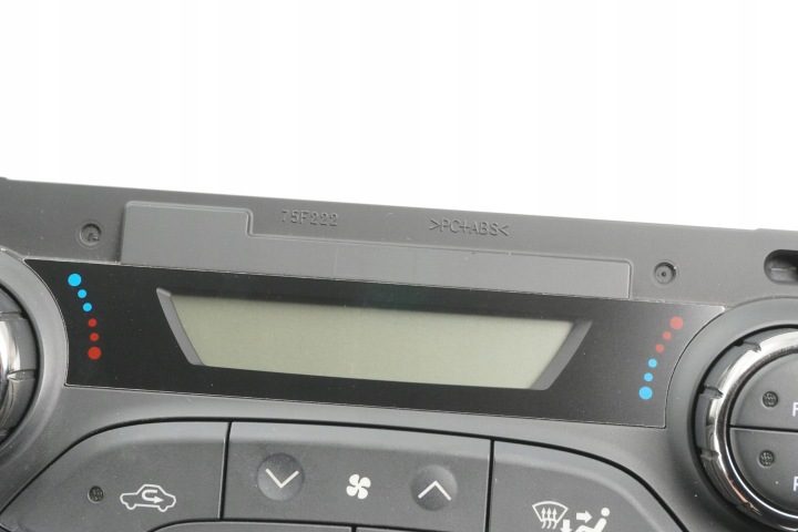 Блок управления климатом Toyota Yaris 75F206, фото 4