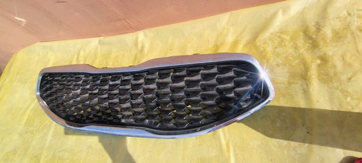 KIA VENGA РЕСТАЙЛИНГ РЕШЕТКА РАДИАТОРА 86350-1P500, фото 2