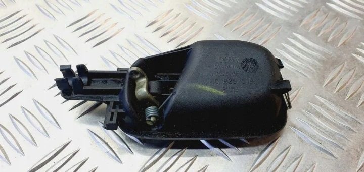 Задняя правая ручка внутренняя AUDI A4 (8D2, B5) 8D0839019 1.8L бензин, фото 2