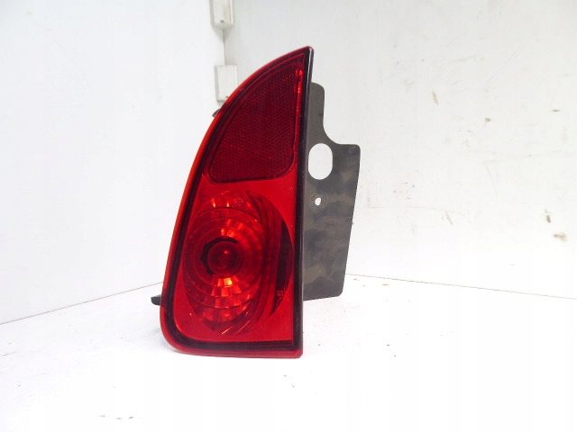 Renault Espace бампера IV 2002-2008 фонарь правый задний 8200027154, фото 1