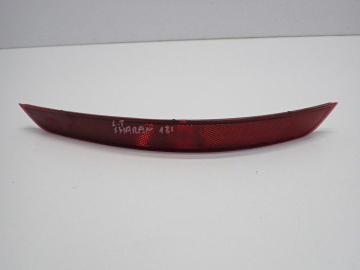 Катафот бампера левый задний оригинал 7N0945105B VW Sharan II 7N 12 г., фото 1