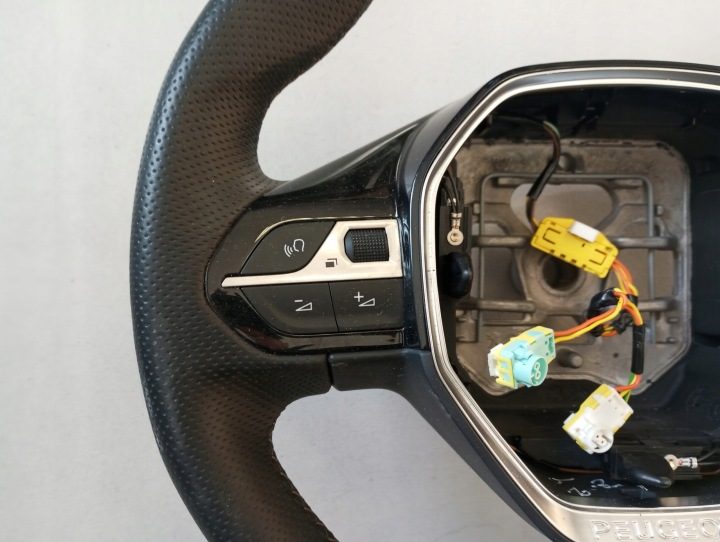 Руль Peugeot 5008 II GT, фото 2