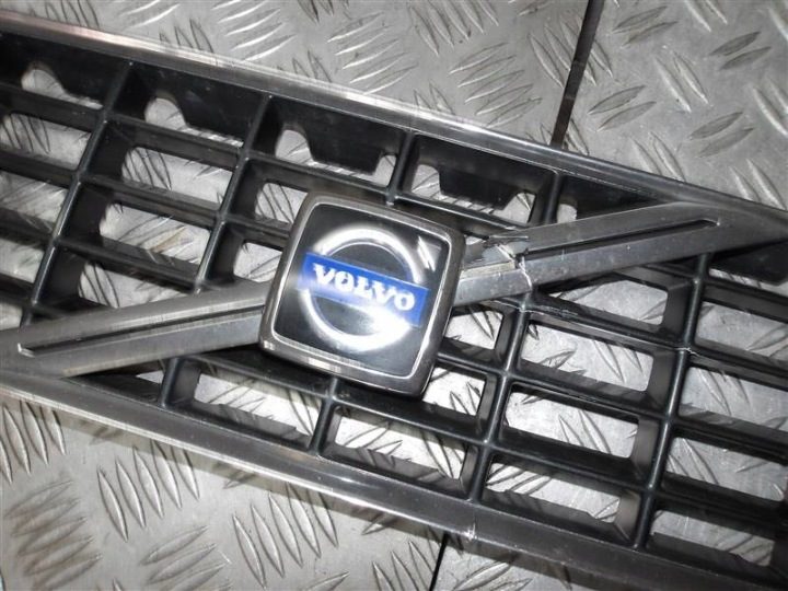 РЕШЕТКА РАДИАТОРА VOLVO S60 I, фото 2
