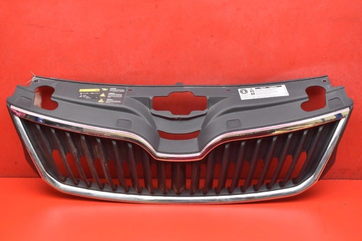 РЕШЕТКА РАДИАТОРА ЧЕРНАЯ ХРОМ 5JA853668 SKODA RAPID 1 I 12-17, фото 1