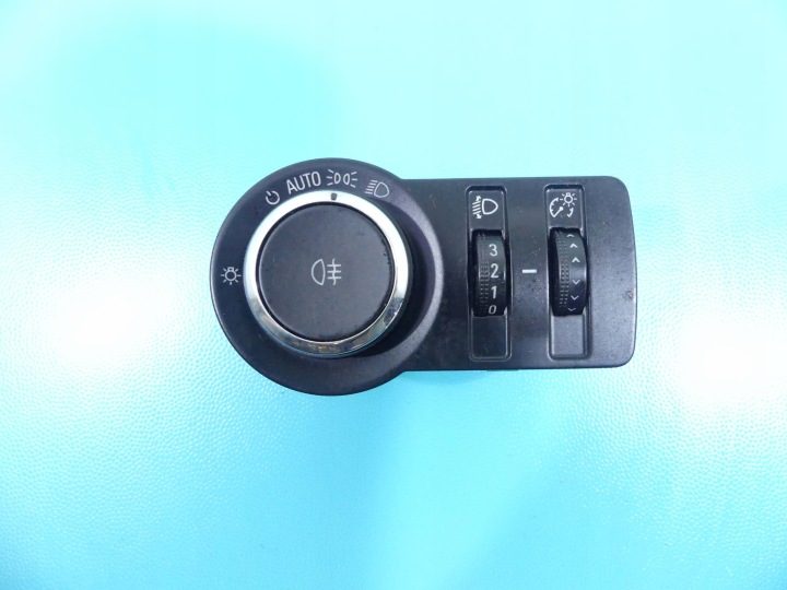 ПЕРЕКЛЮЧАТЕЛЬ СВЕТА OPEL ASTRA IV J 13268704, фото 2