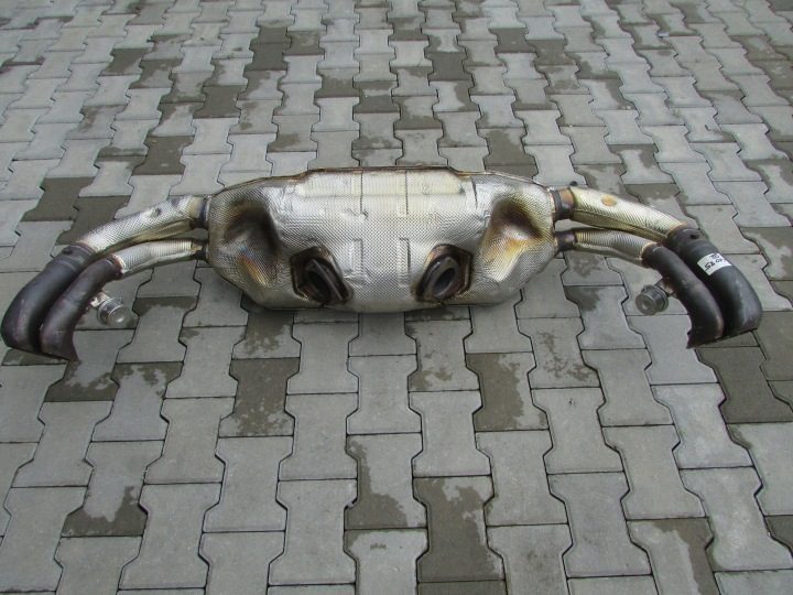AUDI R8 ЗАДНИЙ ГЛУШИТЕЛЬ 5.2 FSI V10 4S0251609B, фото 1