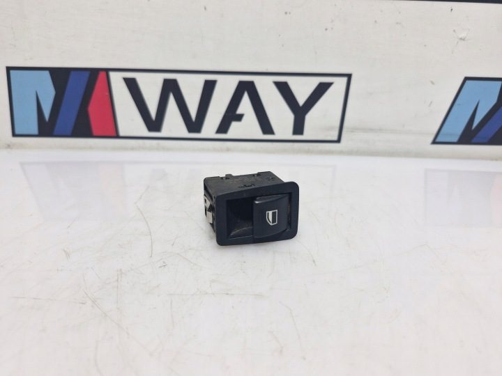 BMW E46 КНОПКА СТЕКЛОПОДЪЕМНИКА ЗАДНЕГО 6902174, фото 1
