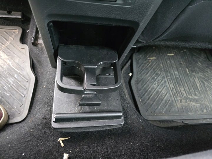 ПОДСТАКАННИК VW GOLF 5 В 04-09 ГОД ЕВРОПА, фото 1