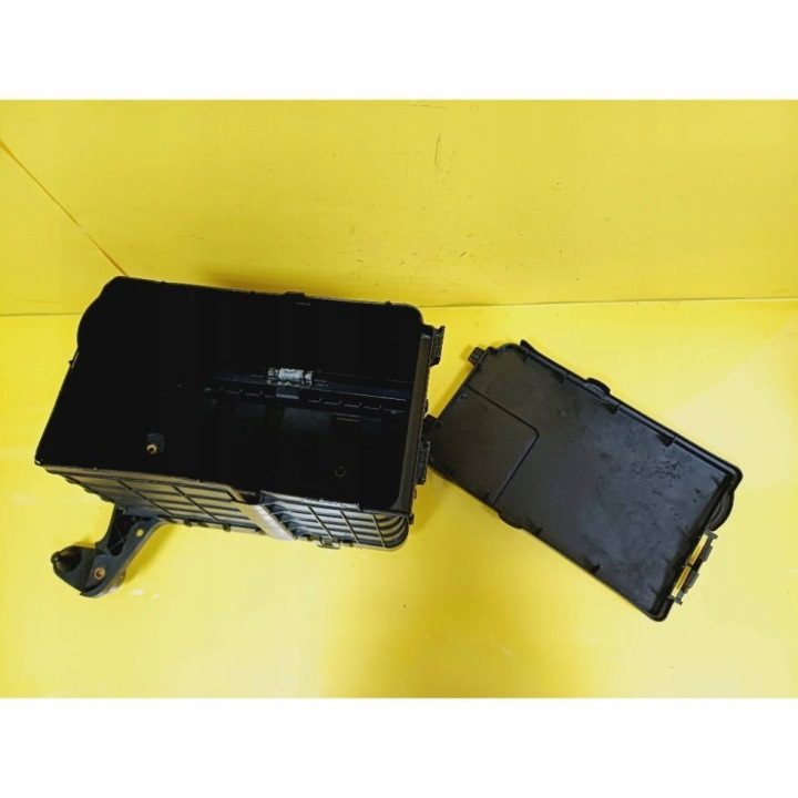 Корпус на аккумулятор в сборе VW Touran I 1K0915335B / 1K0915443 NR1, фото 3