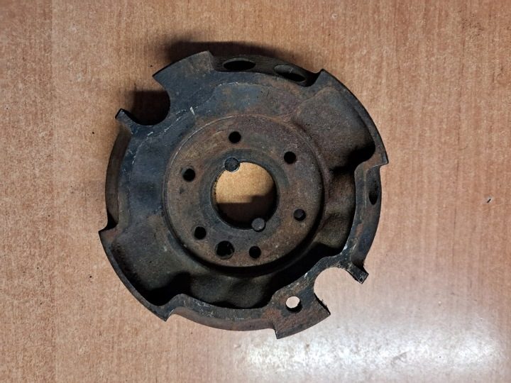 ШКИВ КОЛЕНВАЛА MERCEDES W123 3,0D 6170310007, фото 1