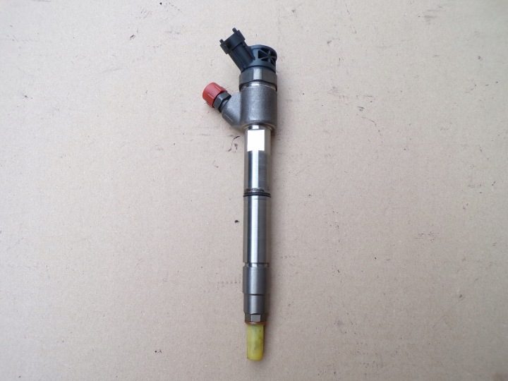 ФОРСУНКА MITSUBISHI CANTER FUSO 3.0 E6 IVECO DAILY 5801644454 0445110564, фото 2