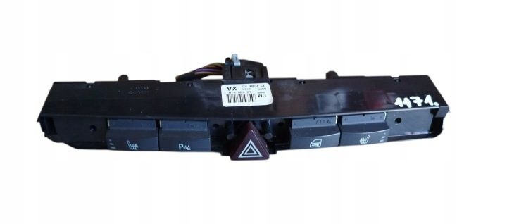 ПАНЕЛЬ ПЕРЕКЛЮЧАТЕЛЕЙ OPEL ZAFIRA B 13100110 06-14r, фото 1