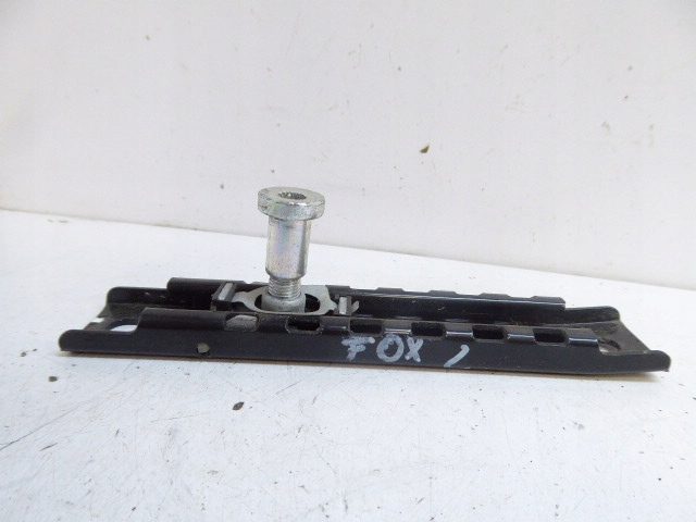 VW FOX регулировка высоты ремня передняя 05 г. европа, фото 3