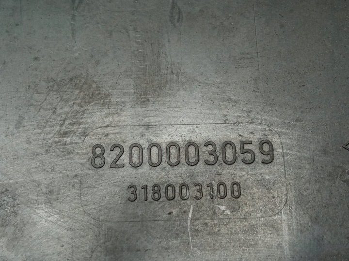 БЛОК ПРЕДОХРАНИТЕЛЕЙ 8200003059 1.9 дизель Renault Laguna II (2000-2007), фото 4