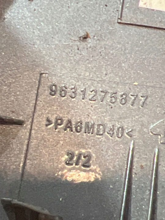 Лючок горловины бензобака Citroen Xsara Picasso 9631275877, фото 3