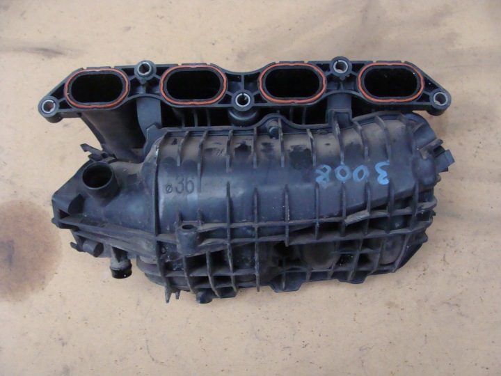 Впускной коллектор Peugeot 308 I 3008 I Citroen C3 II DS3 1.6 VTI, фото 3